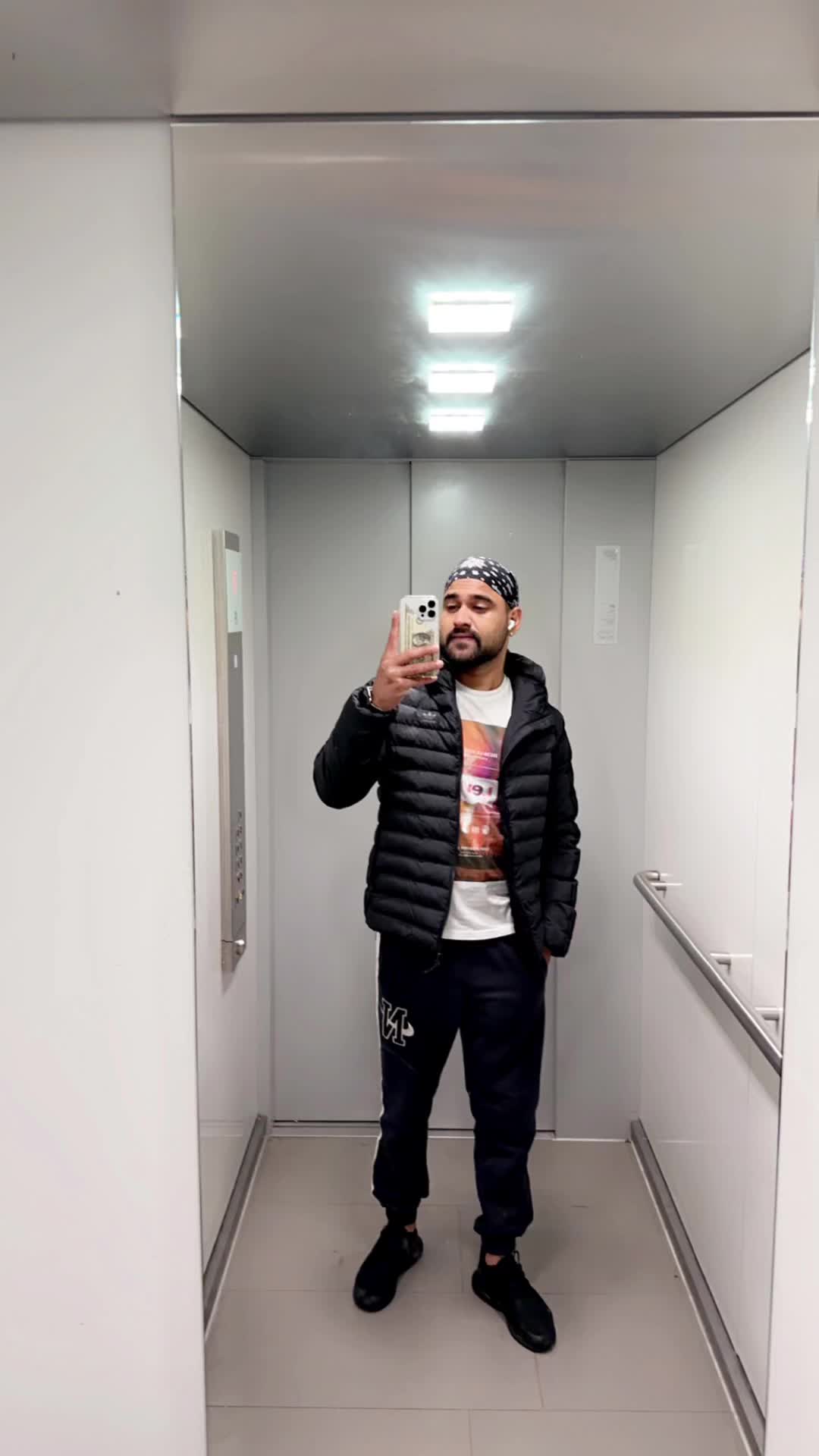 @ABHI SAINI