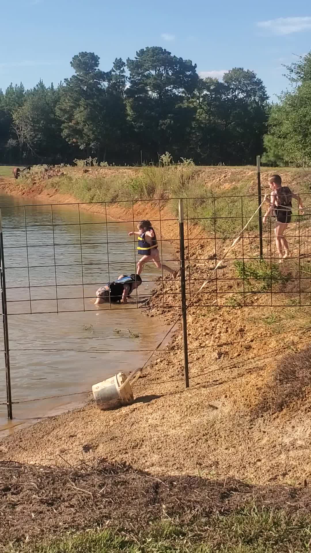 @TexasMudder89