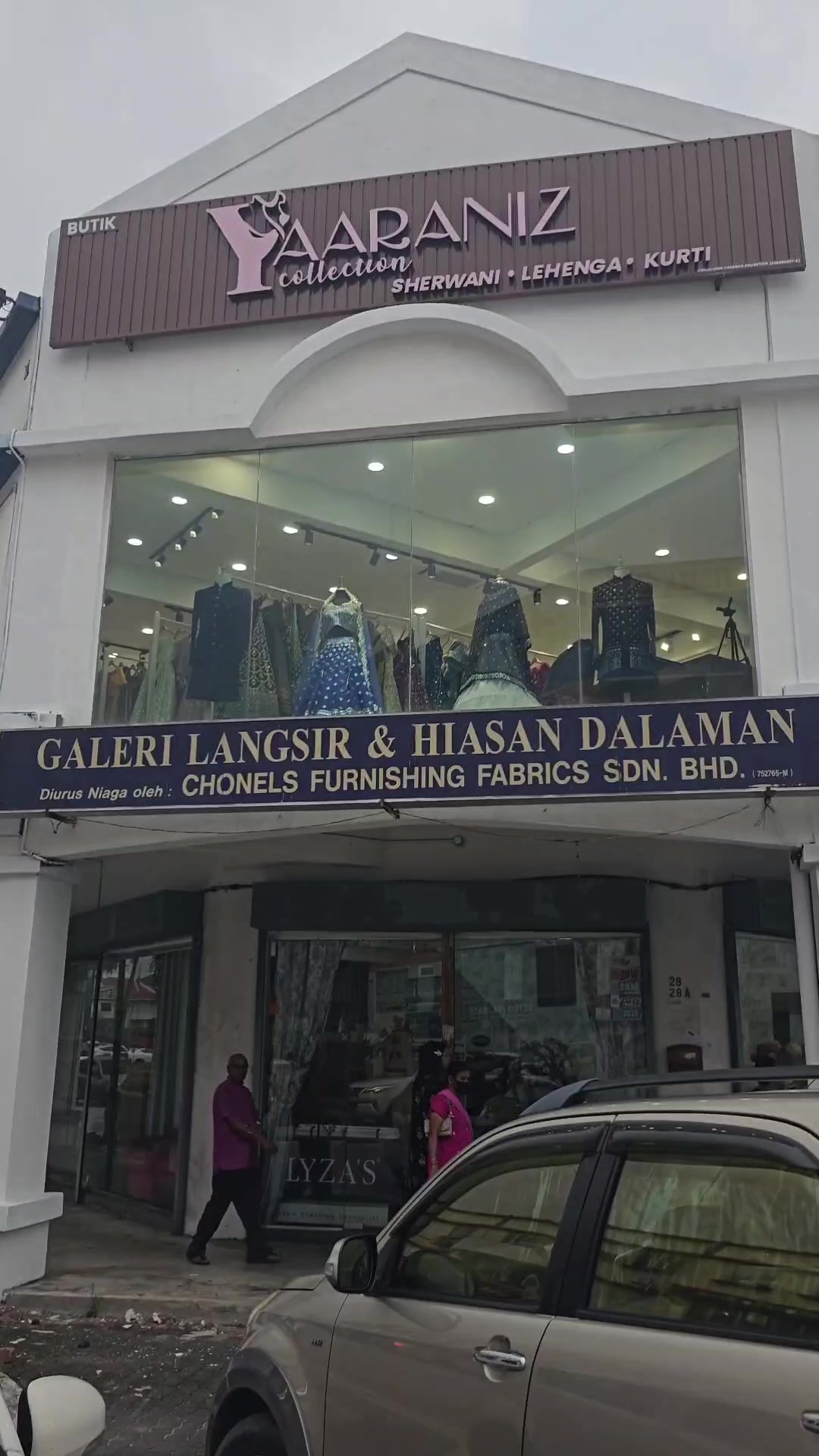 @Yaaraniz Collection
