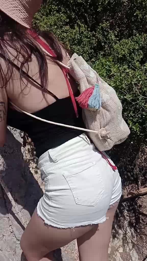 @Sabrina🥀