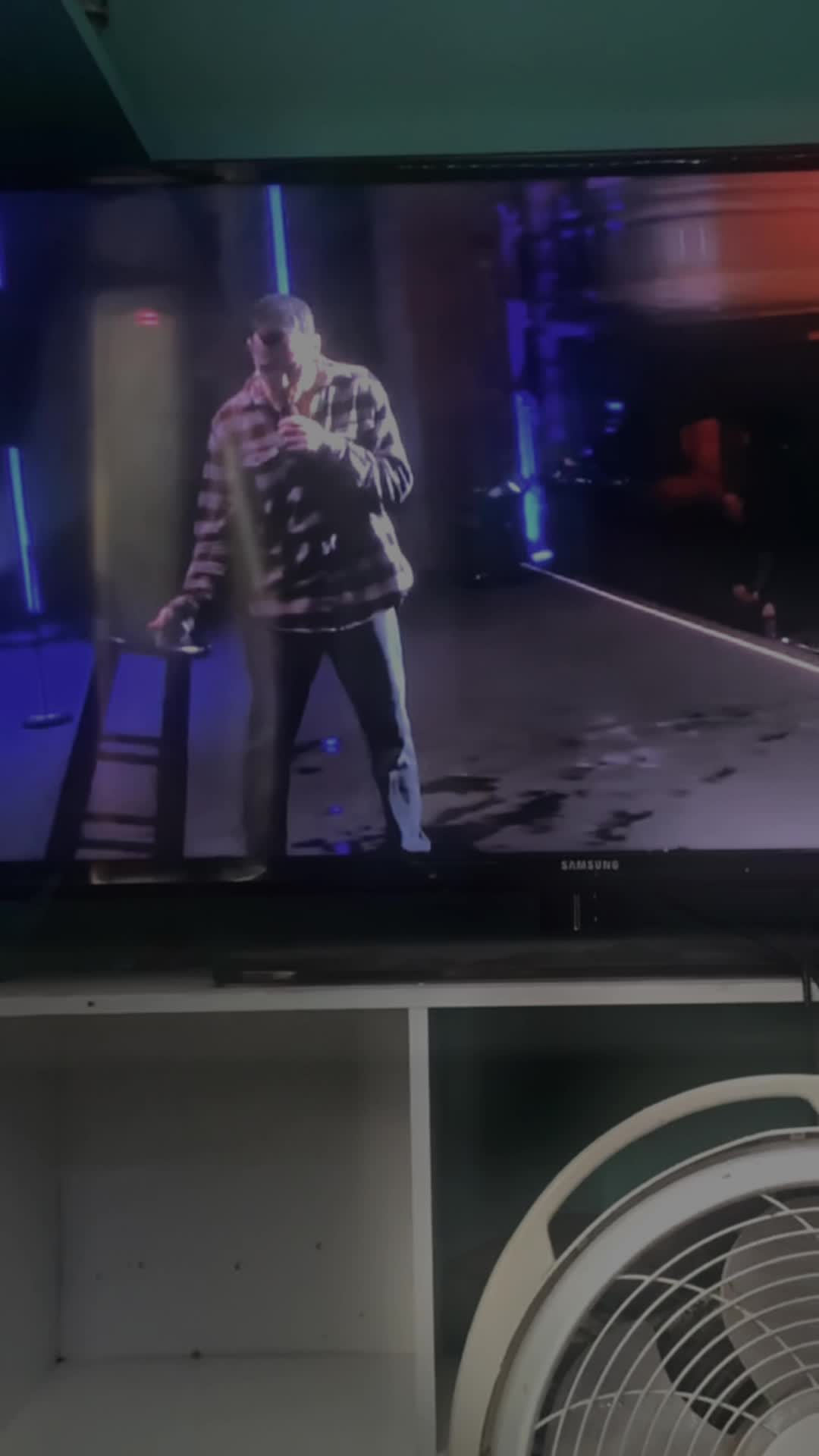 @Steve-o>>>>>>anyone else