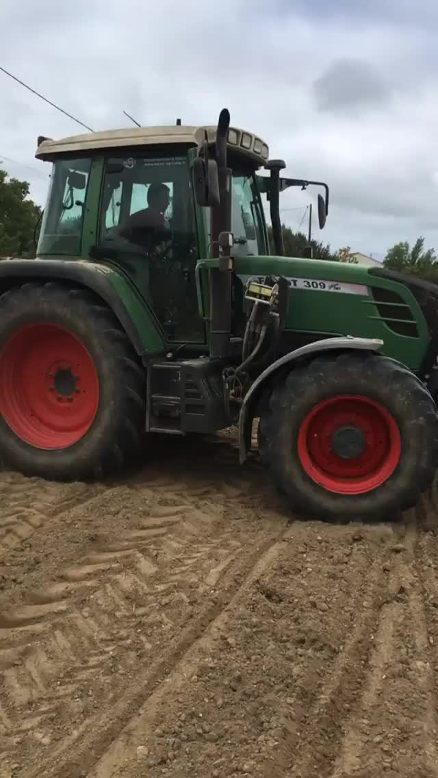 @Vatoudroit