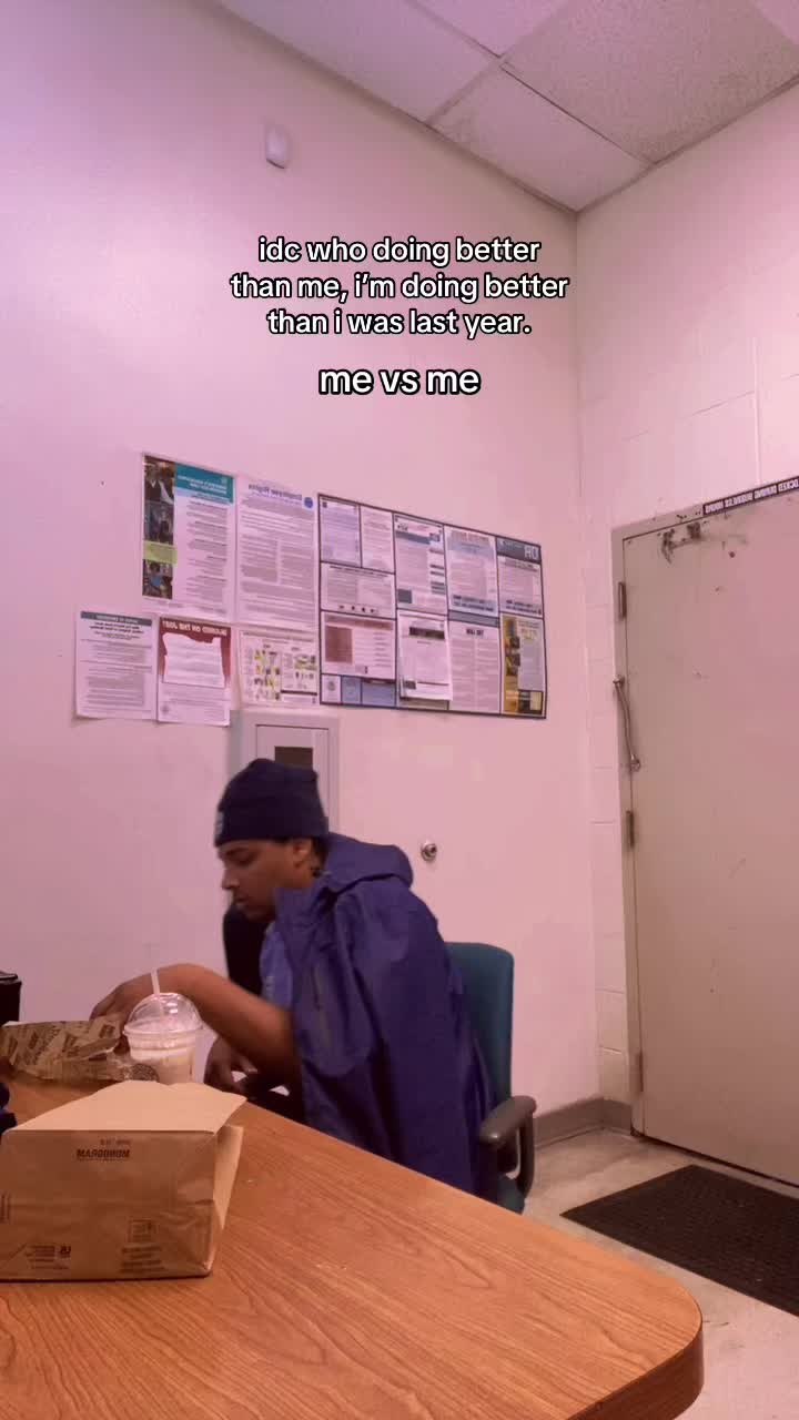 @WhoisMeech__