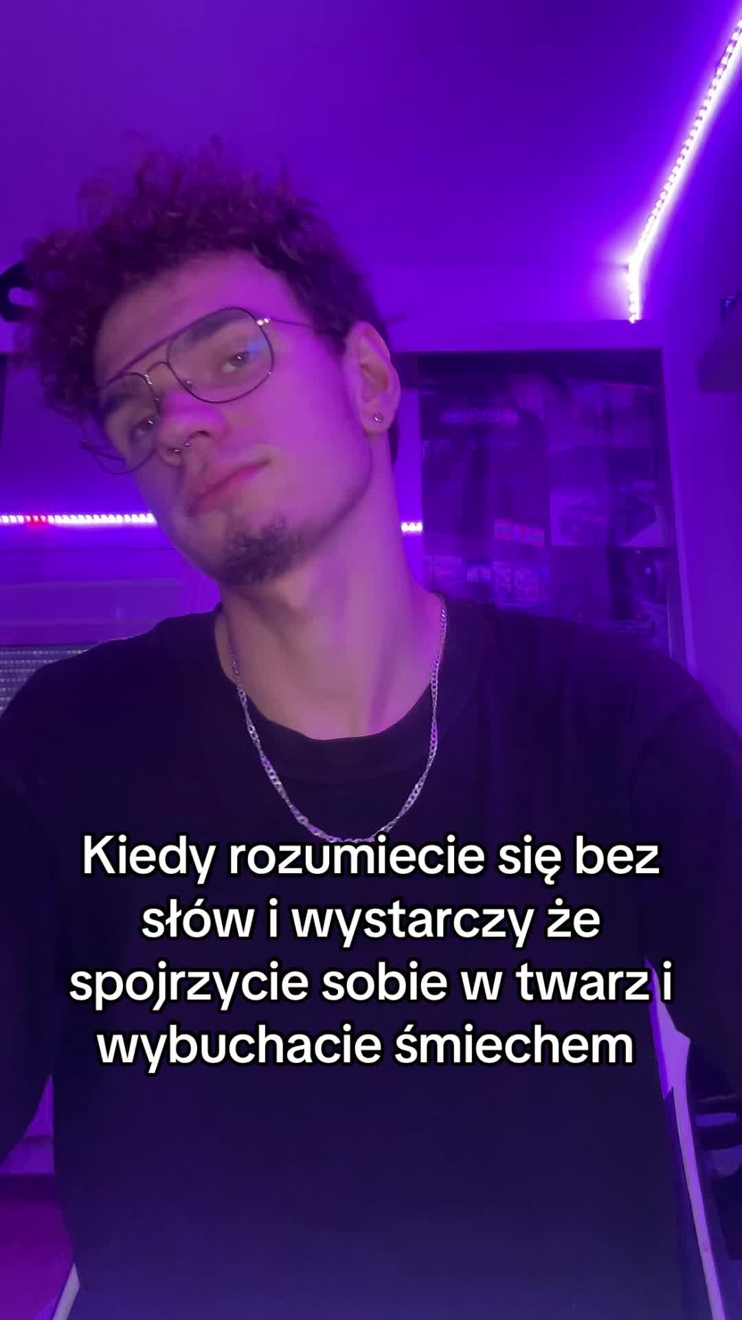 @_fabus._
