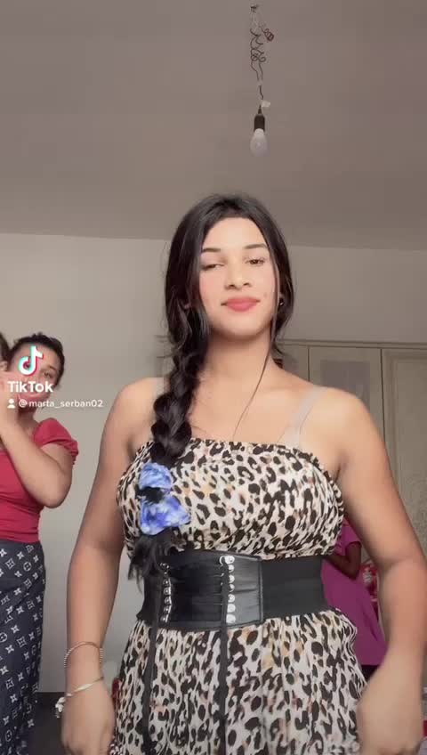 @🌸S