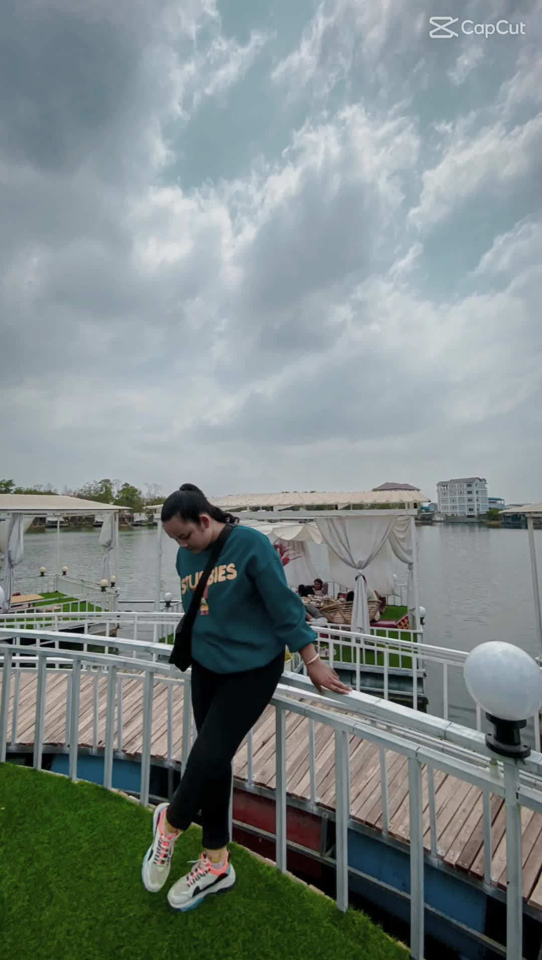@๐น๐๐๐๐๐ผ๐๐๐ซ๐๐