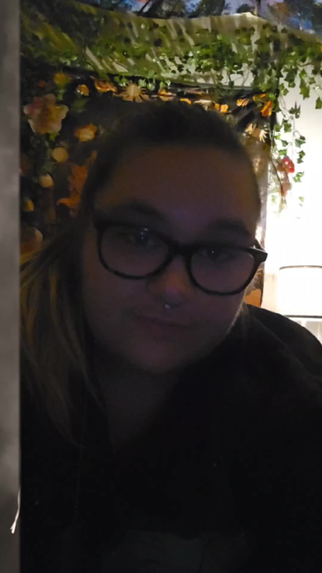 @Em
