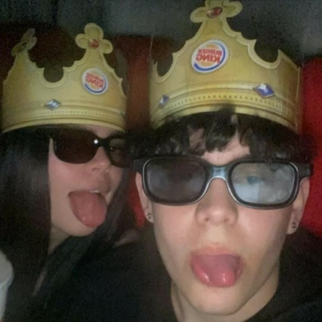 @👻