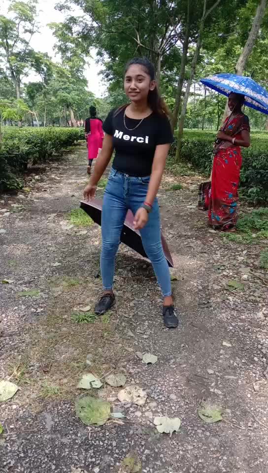 @Ardhiya Kujur
