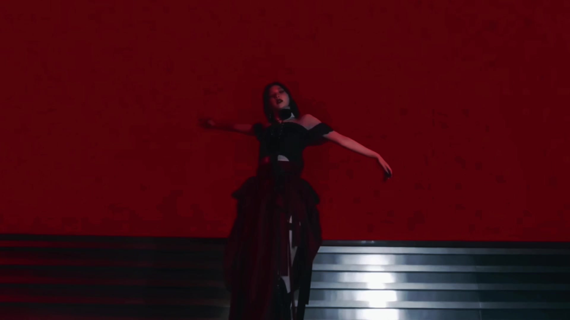 @🧛🏻&zwj;♀️
