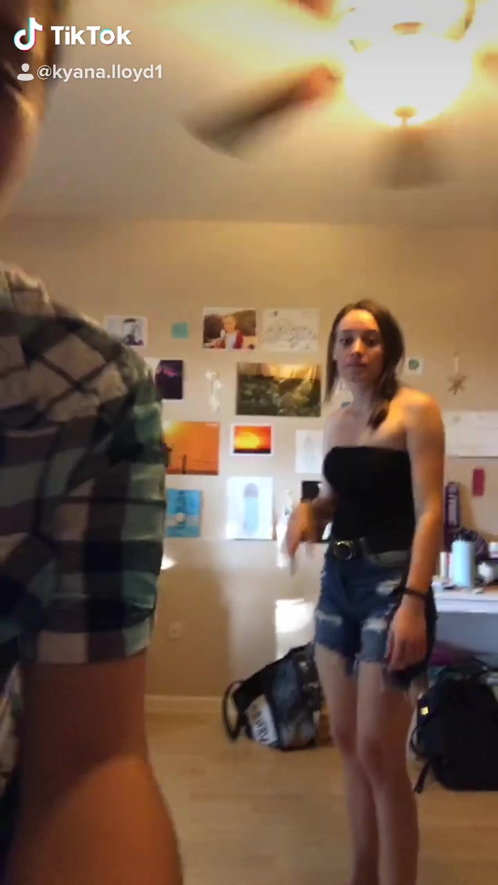 @Kyana-vai