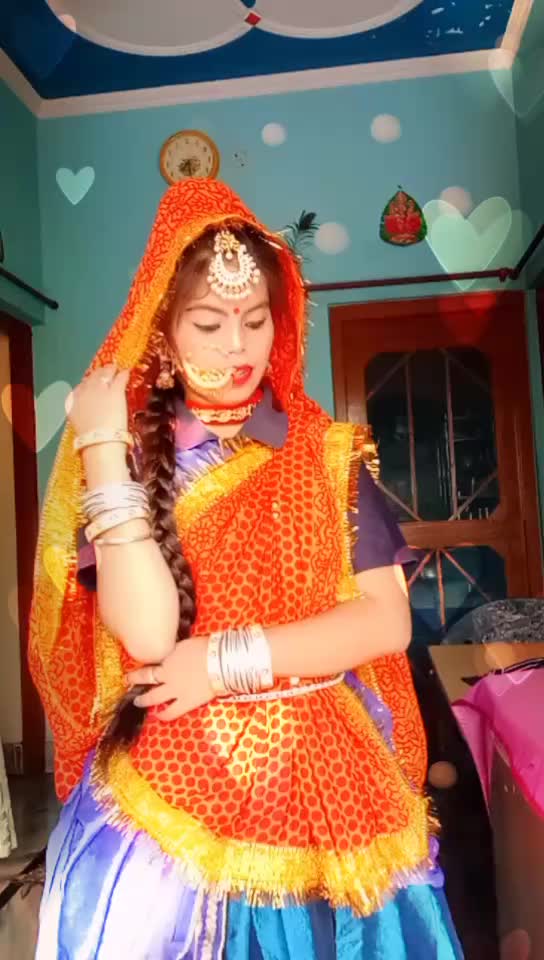 @GarhwAl's queen🔥