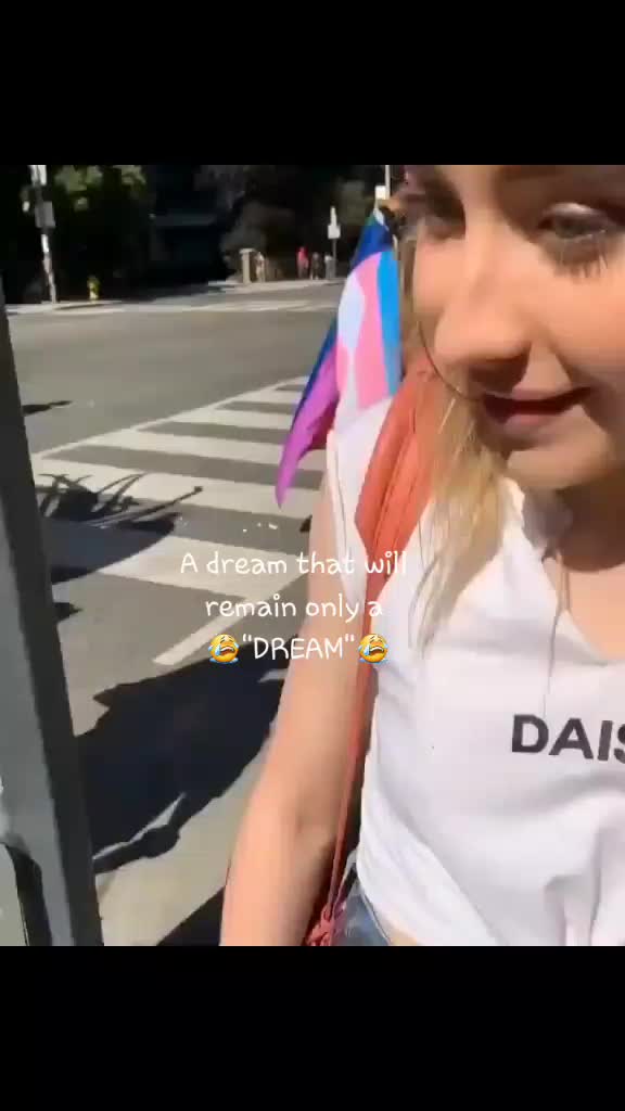 @_sabrina_