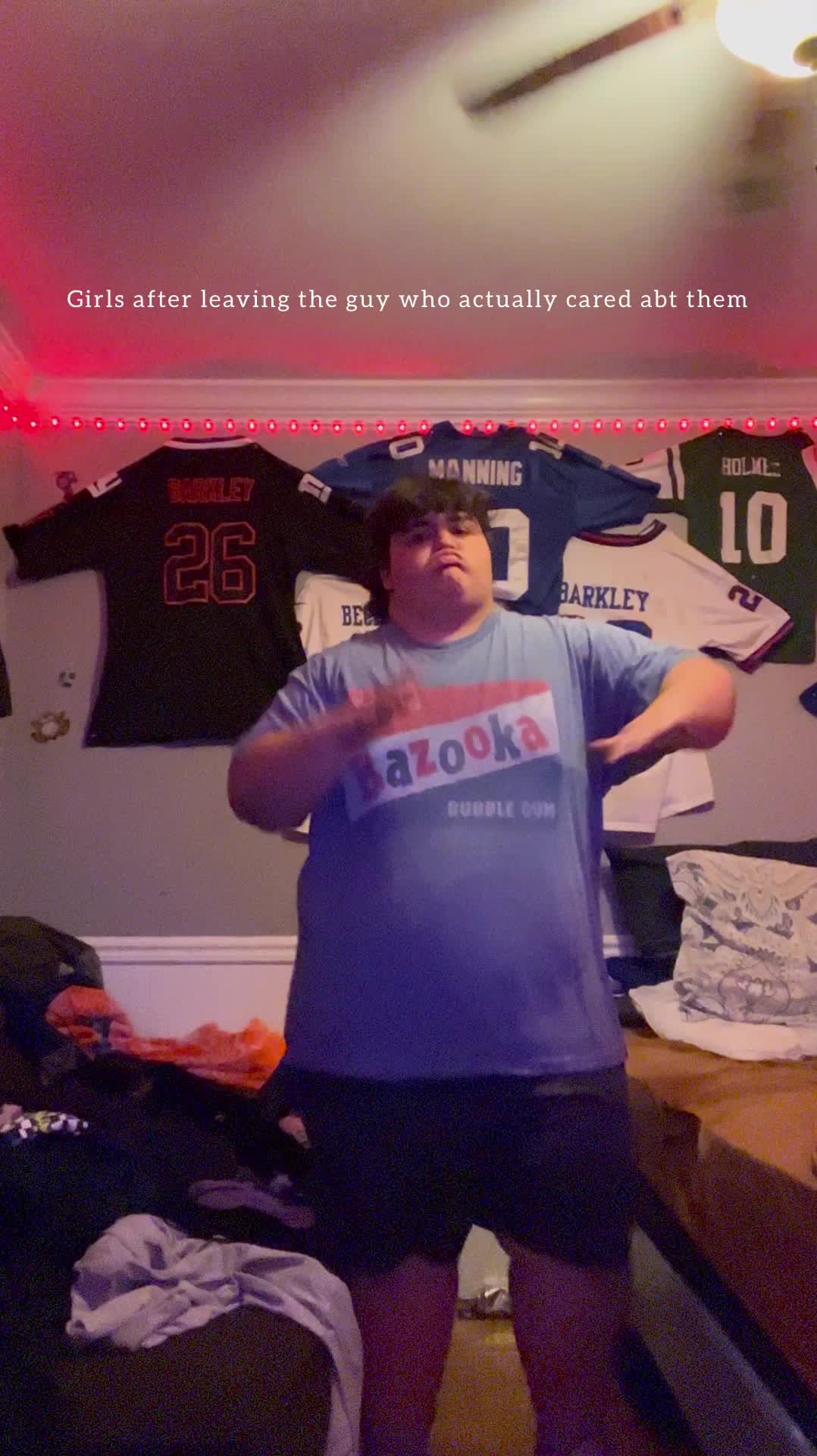 @NoBodyLuvsClaped