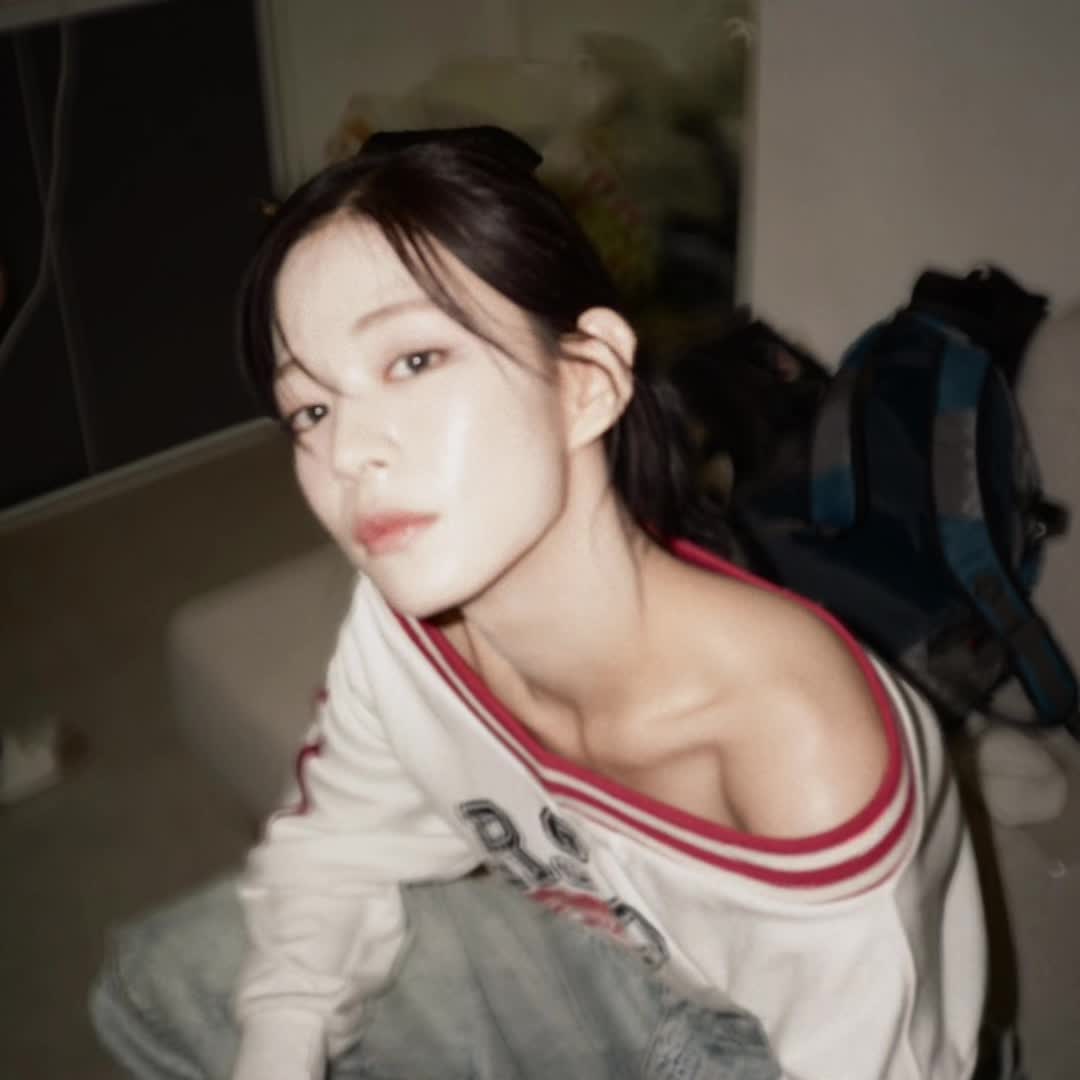 @lily