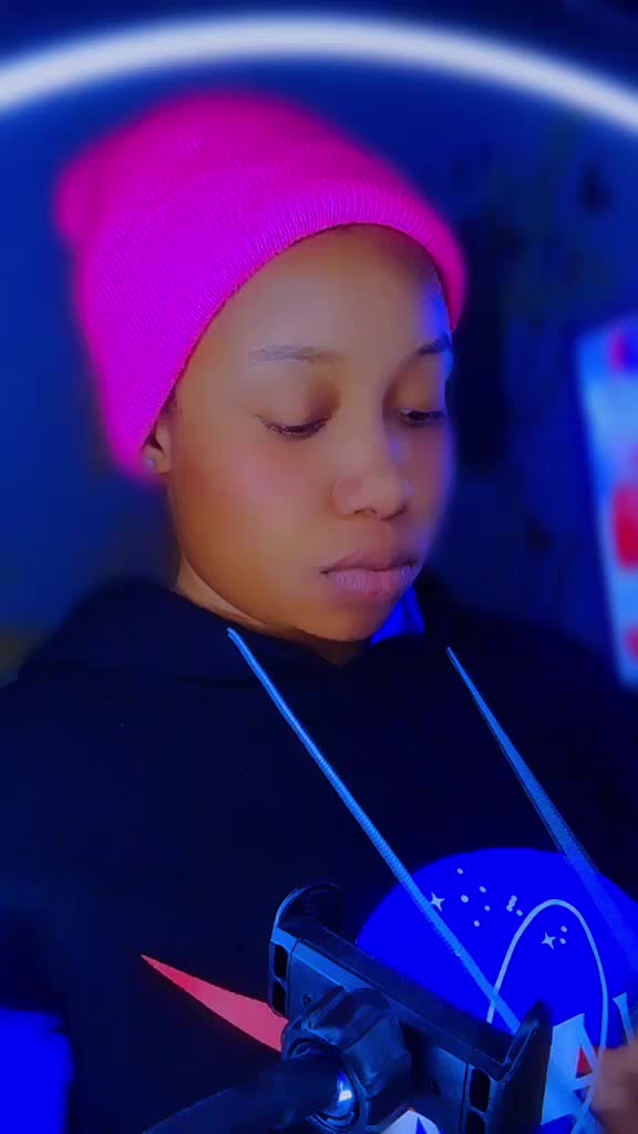 @Queen Mother 🫧🧕💕