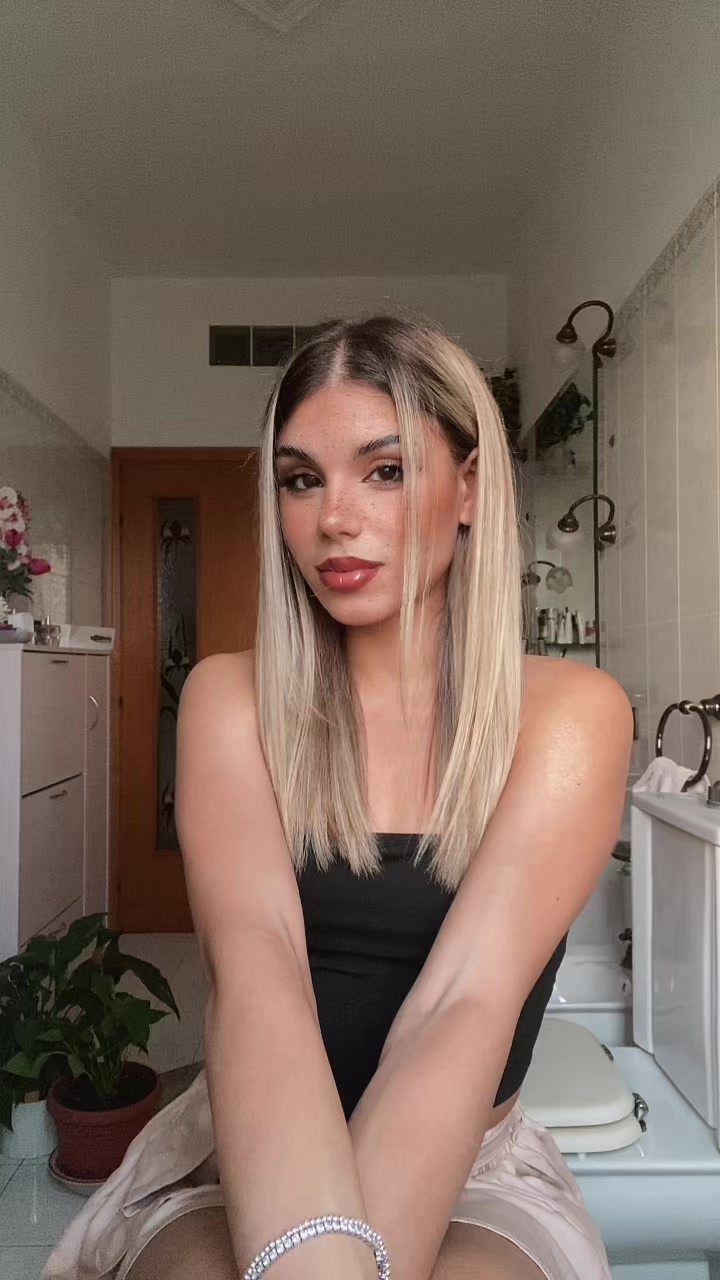 @Francesca-