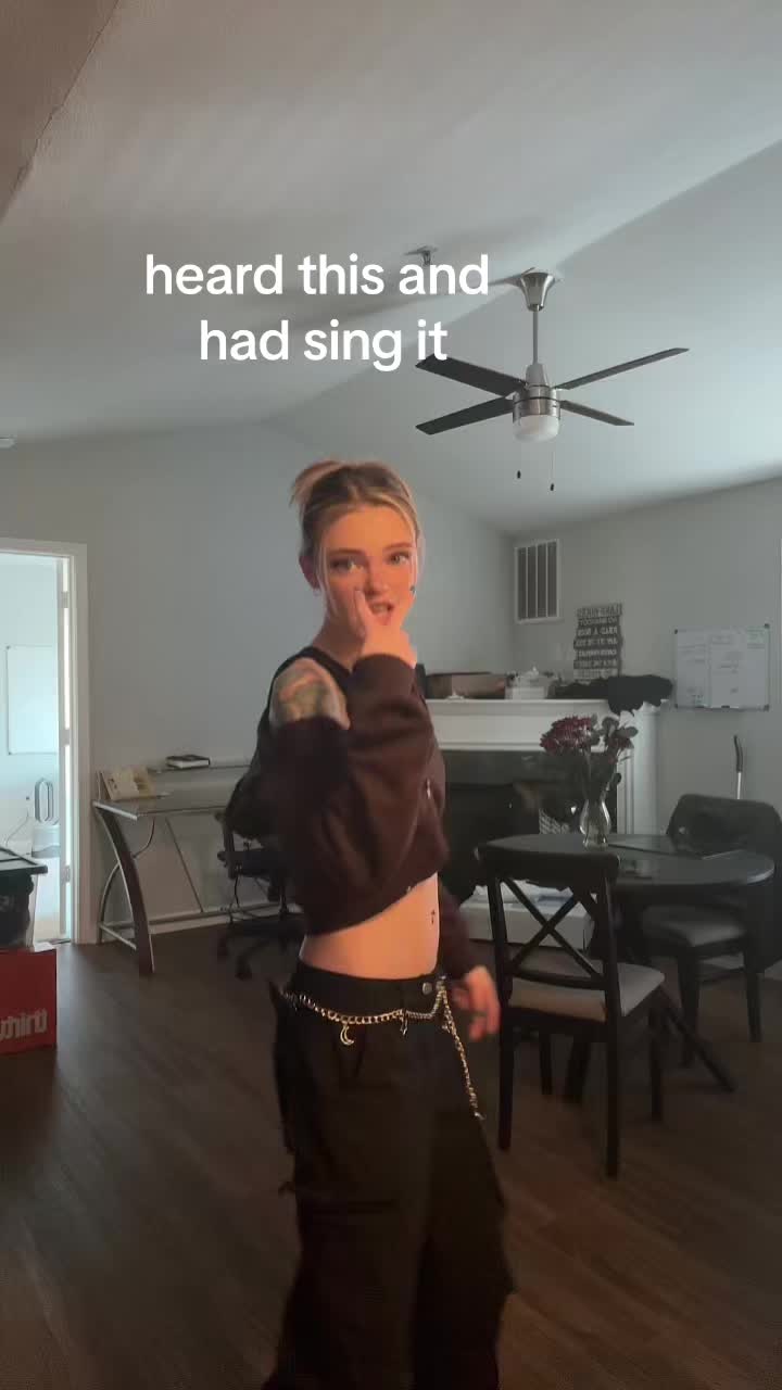 @Realkatelynx