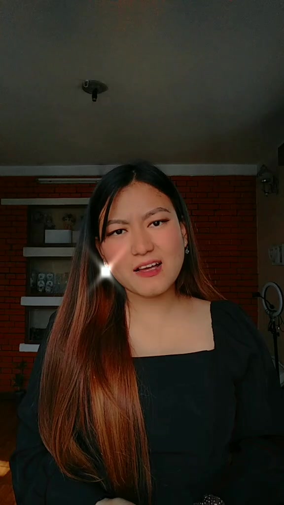 @Kavyaa_magar