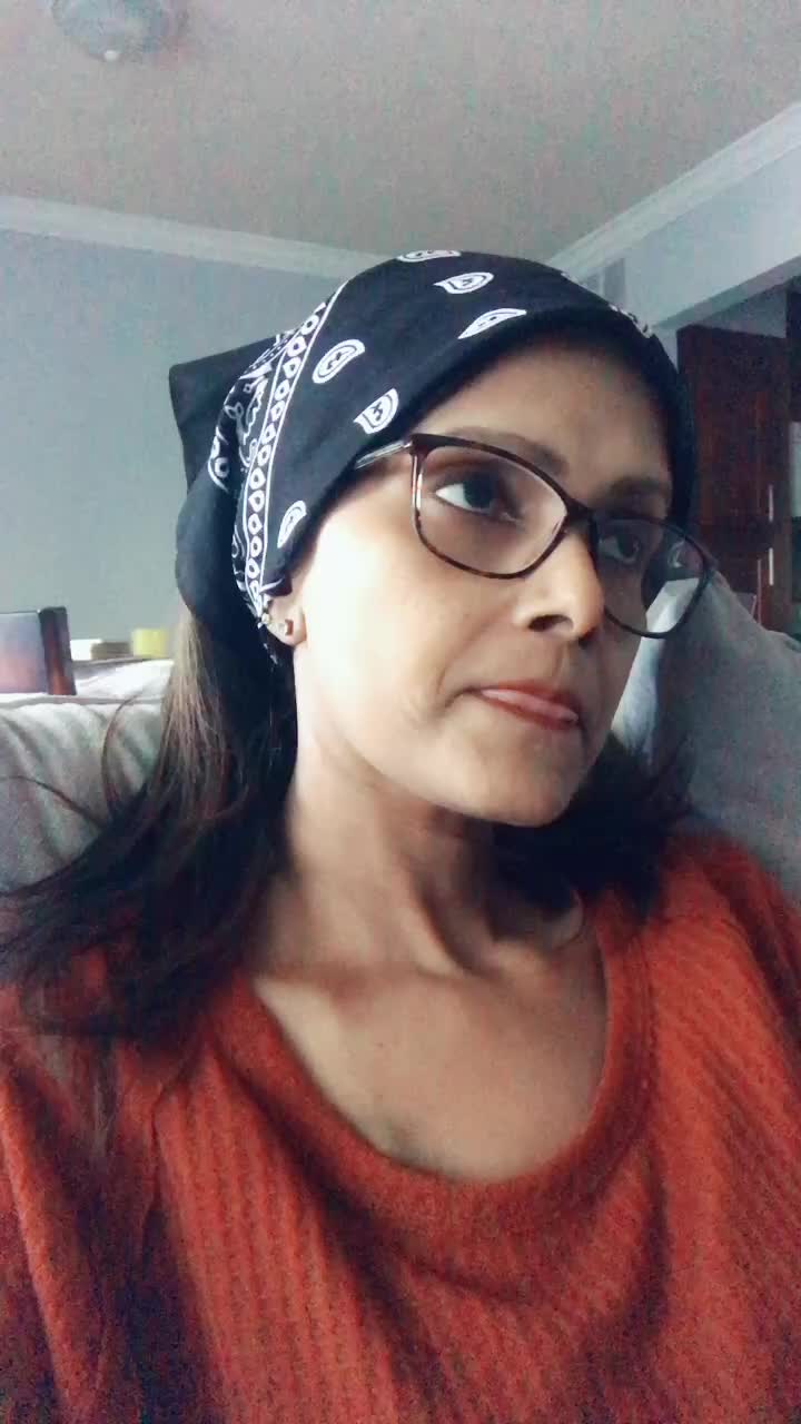 @Urmila 🎶❤️