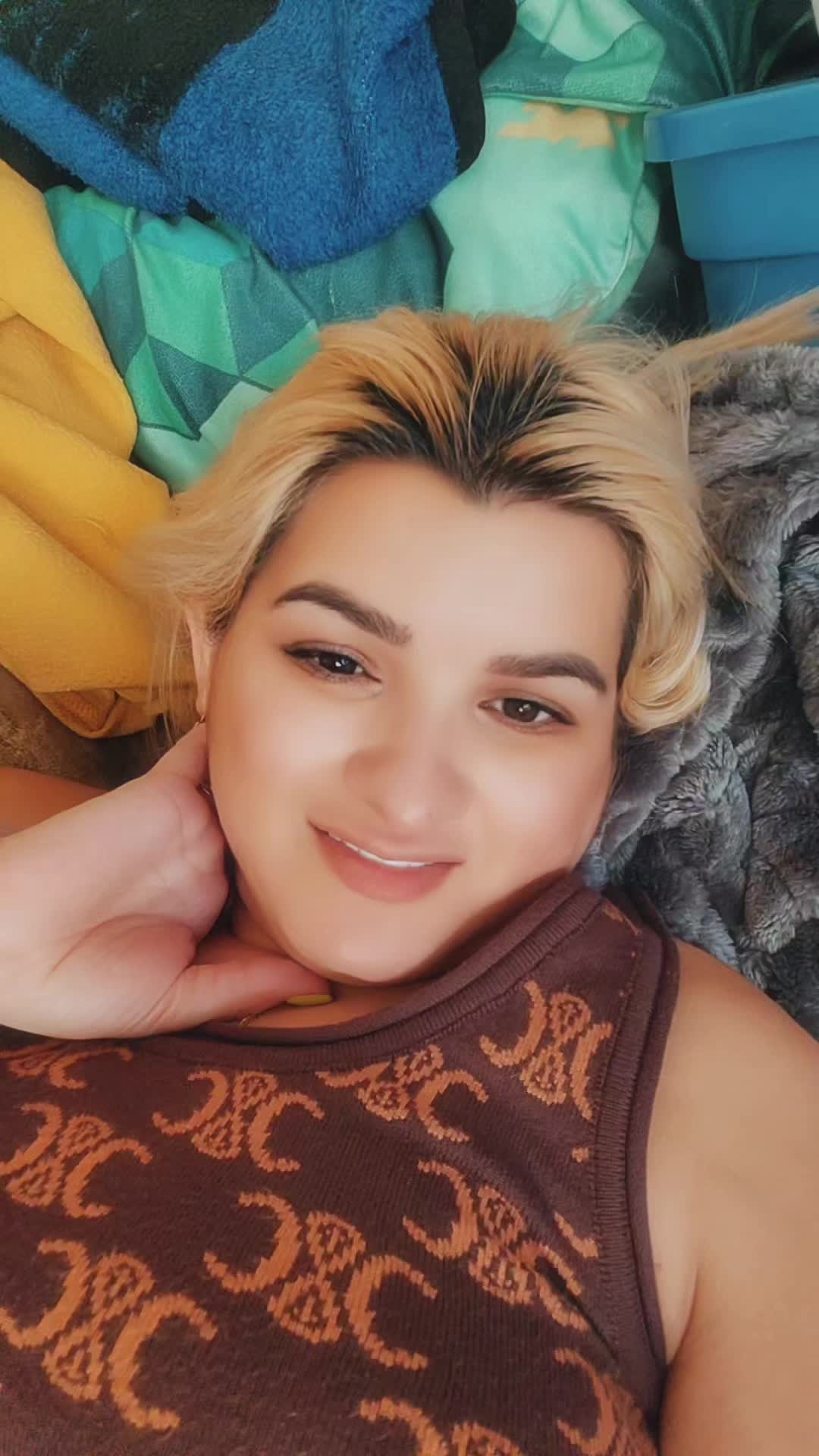 @yaskeli