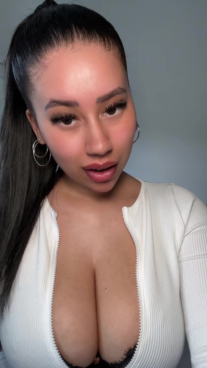 @Miss Caramel Peach