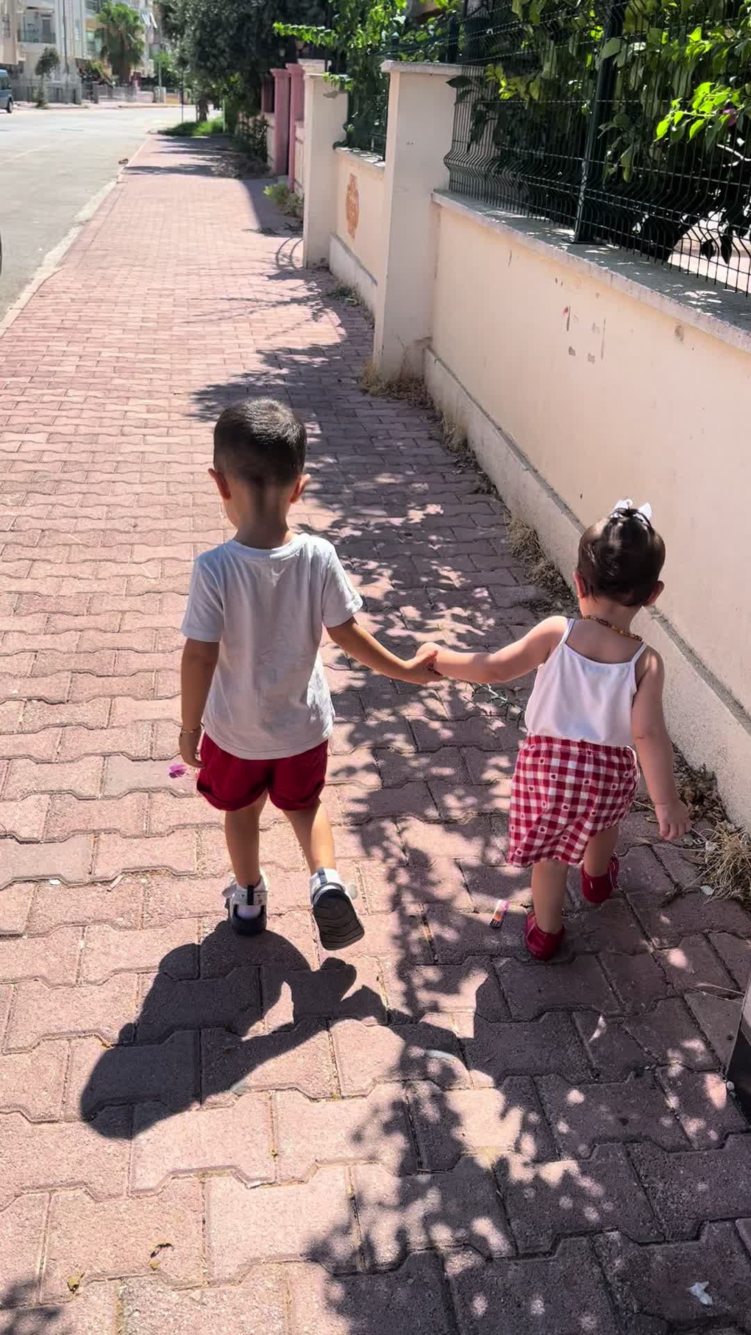 @K&uuml;bra Konu