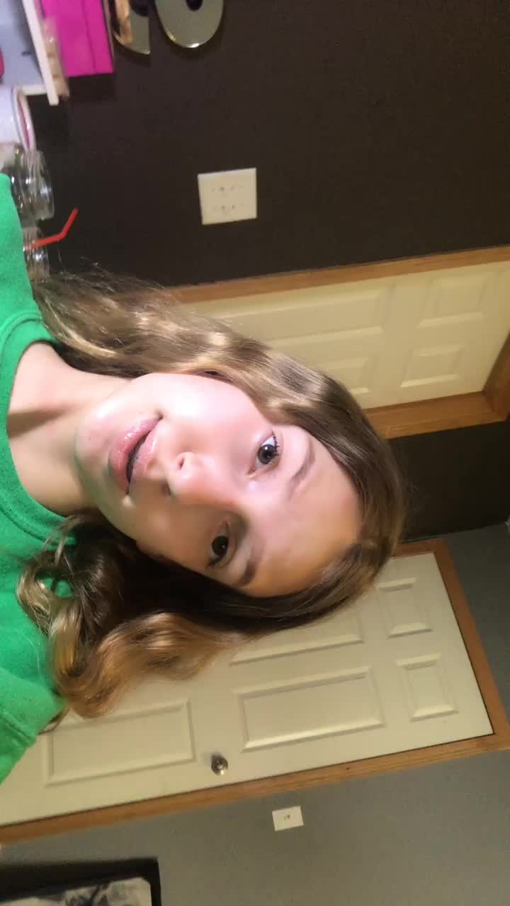 @Sarah_Blingg