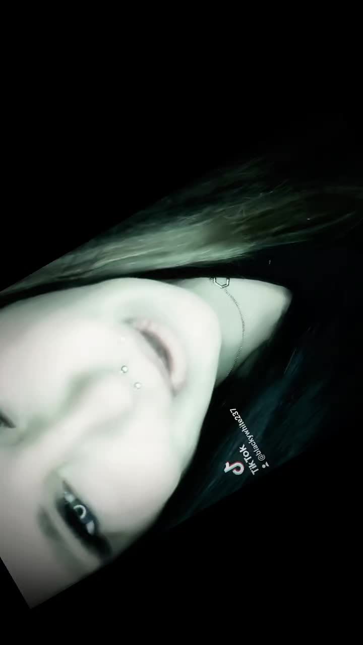 @Blackywhite23