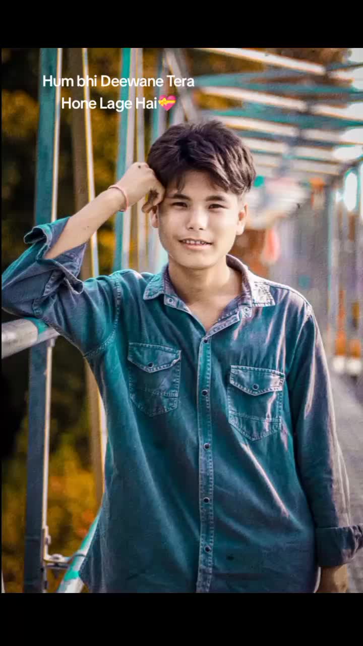 @AsMiT C HD🖤😑
