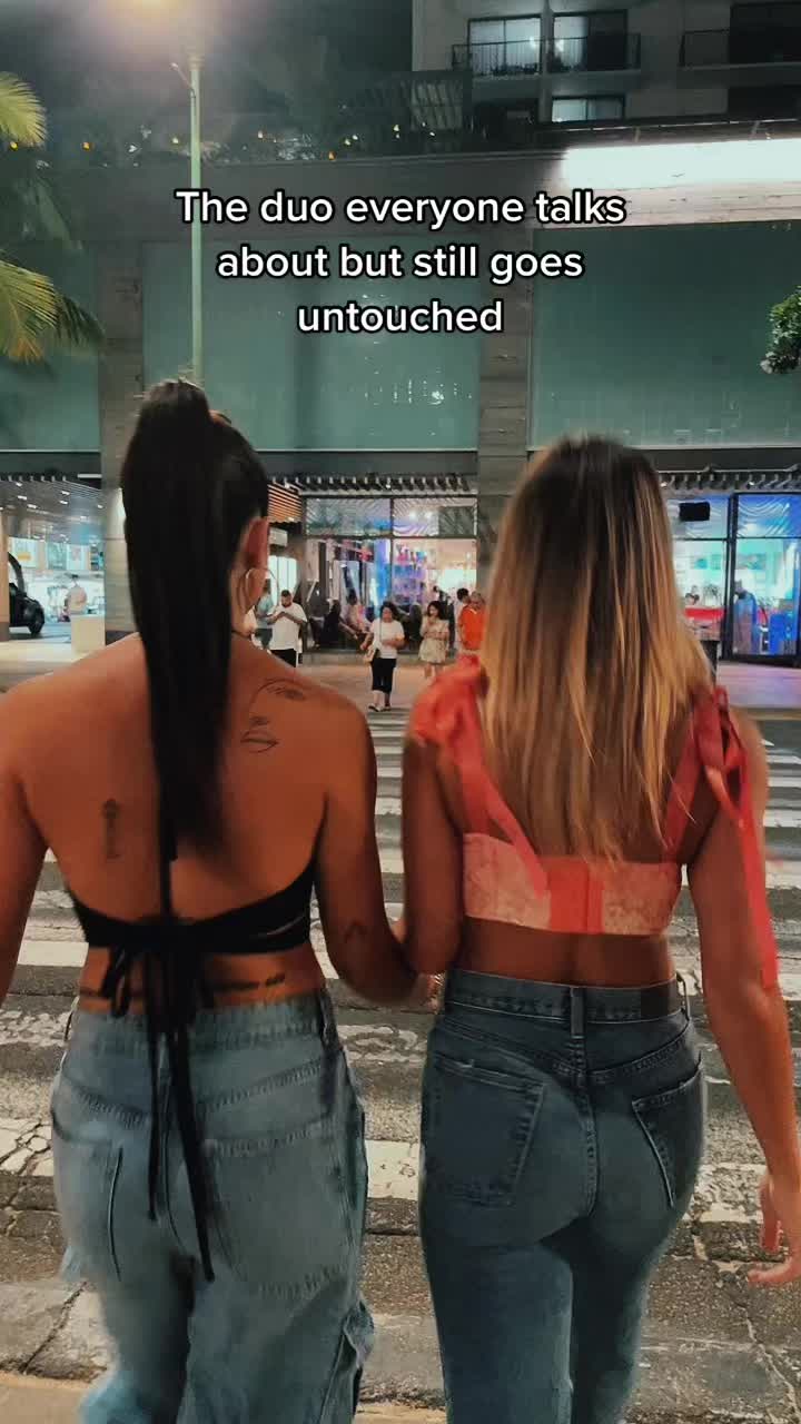 @esther_asher