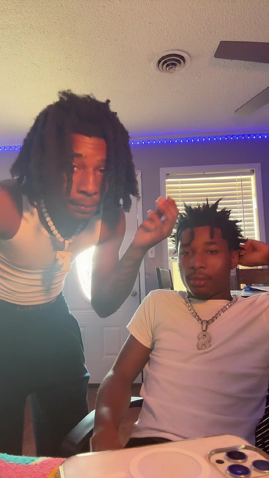 @DoubleVisionk