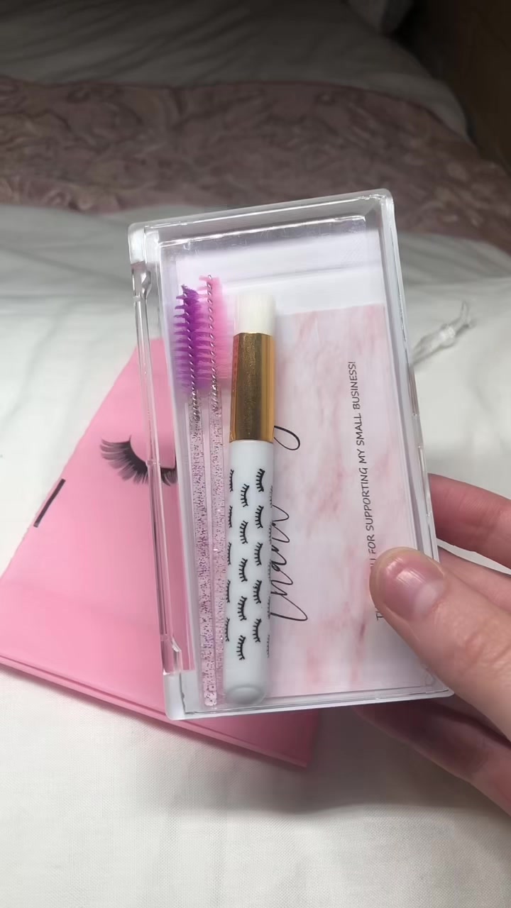 @Lashes_by_Amg