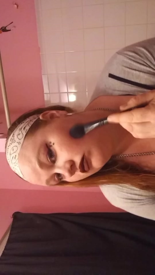 @ladyred23
