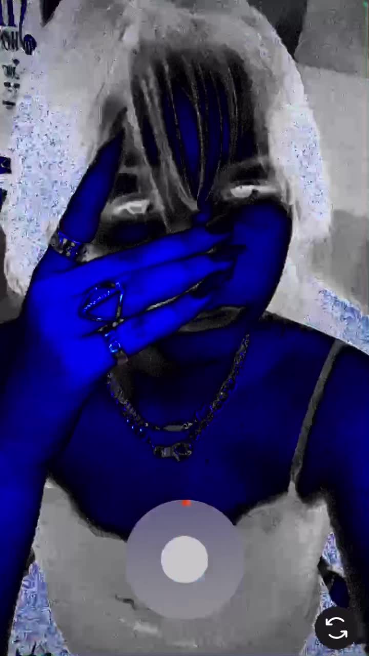 @Ems🎧🪬