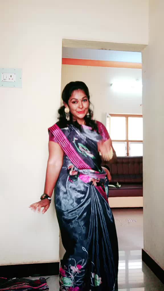 @actress varsha.1910
