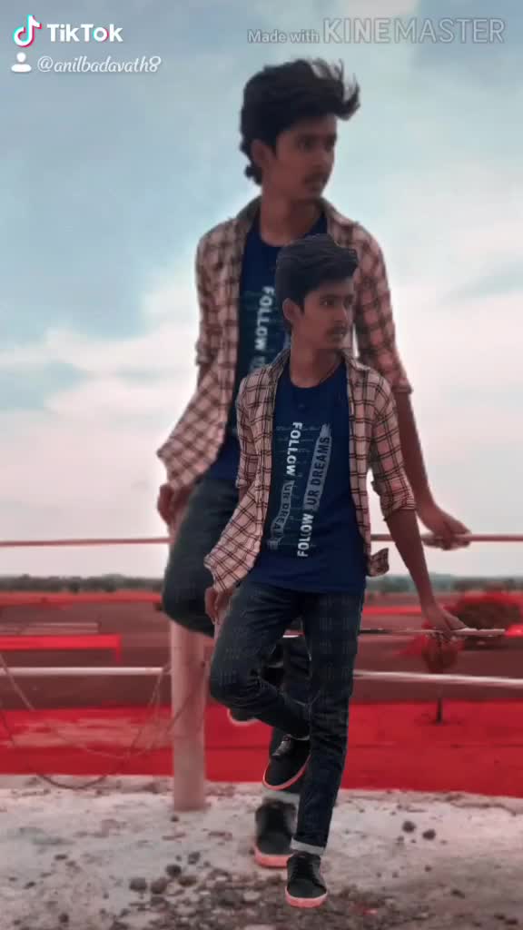 @fan of dhanush🤘