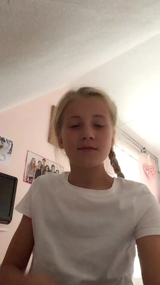 @Anoniemxoxxo
