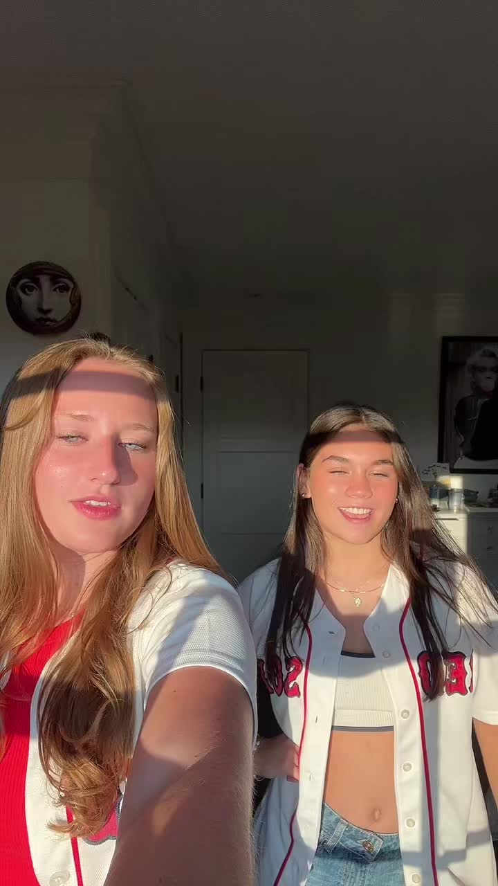 @Bebe