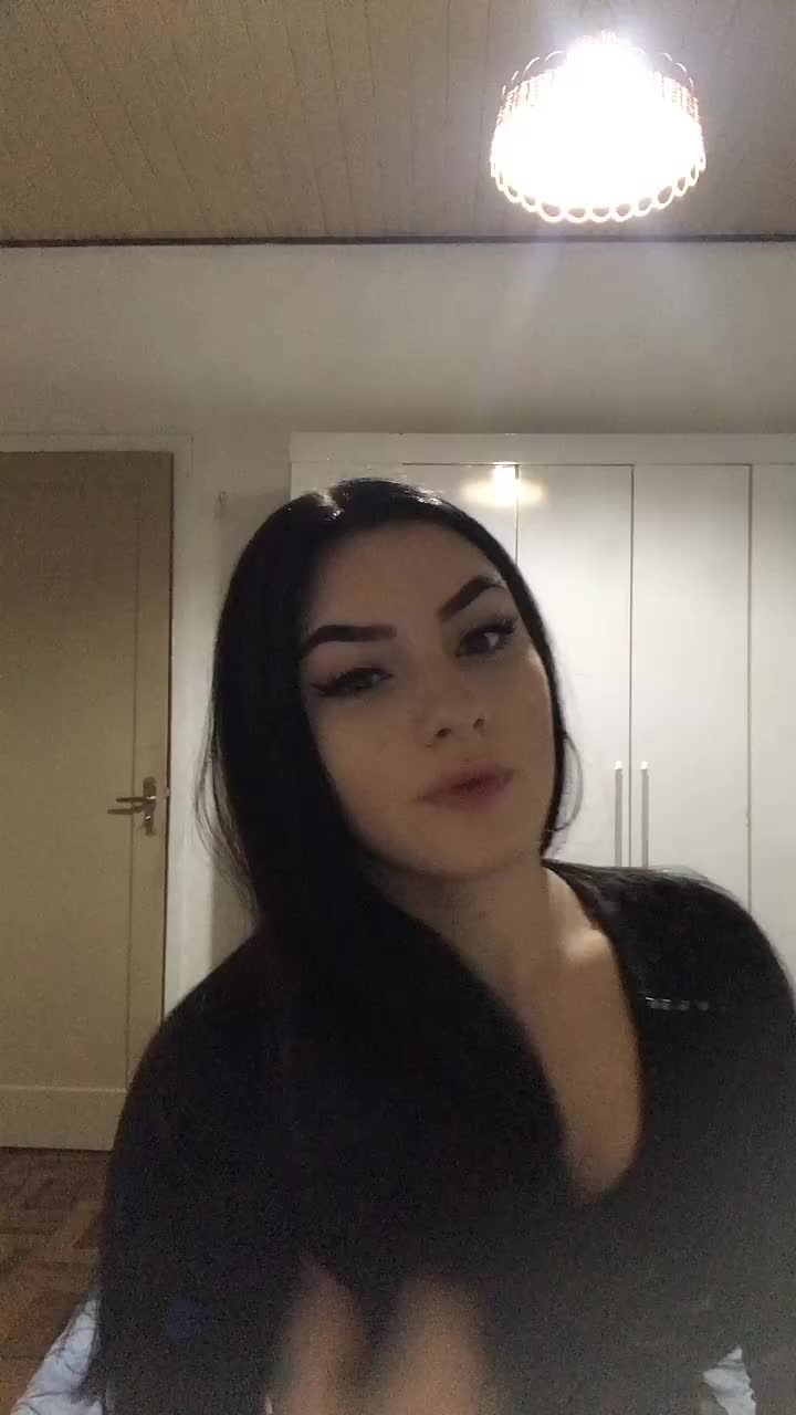 @Anna Furtado