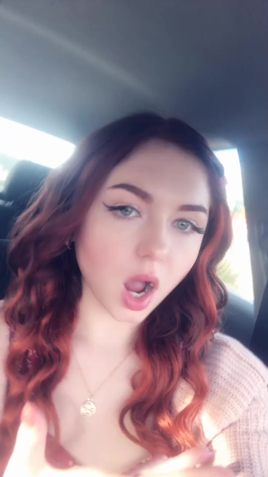 @Fat wh0r3