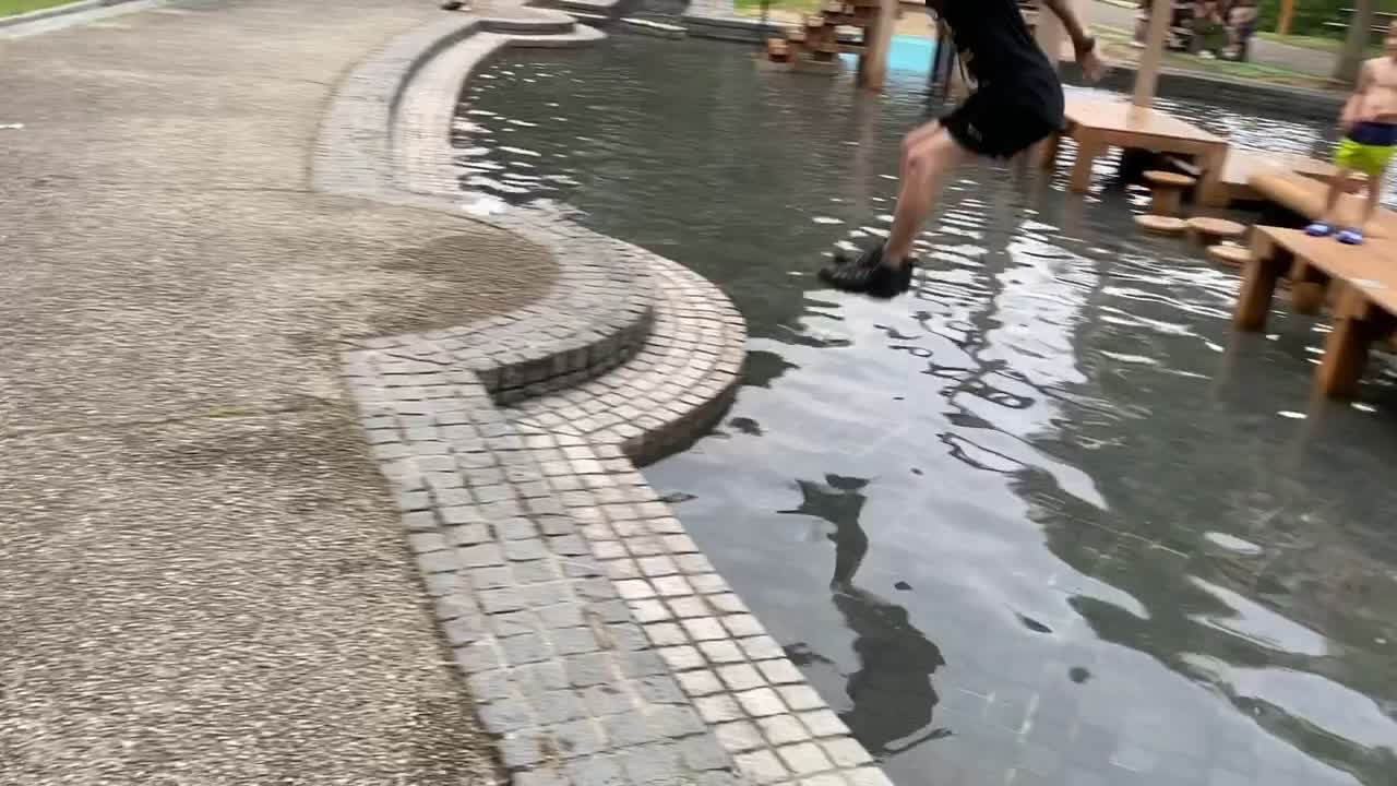 @AKTグループ会長