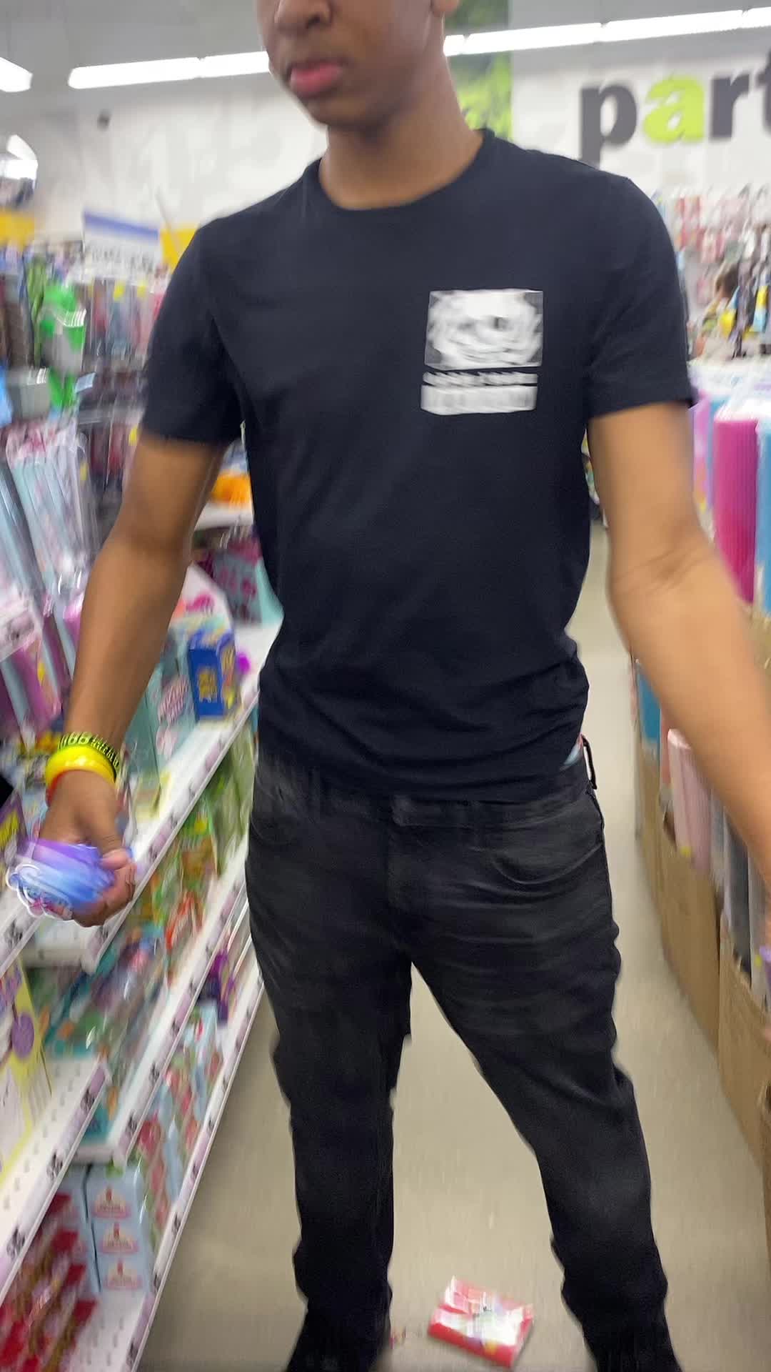 @julii 🎨