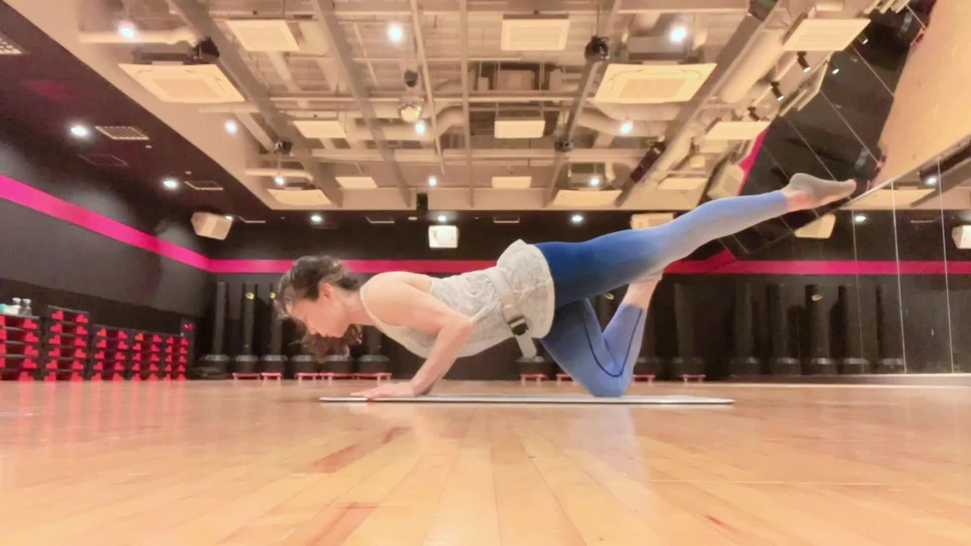@葉月ちひろ