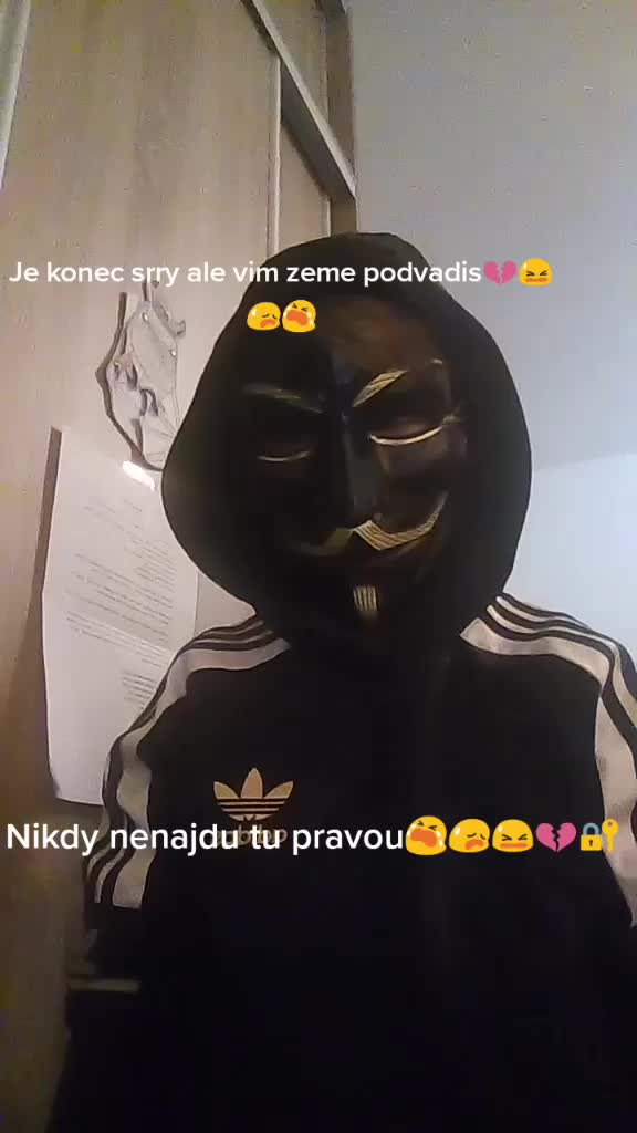 @Anonym boy😈