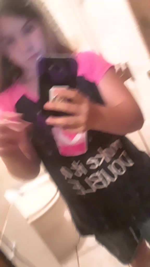 @Isabelladowney