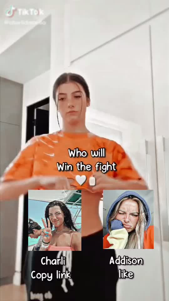 @👾