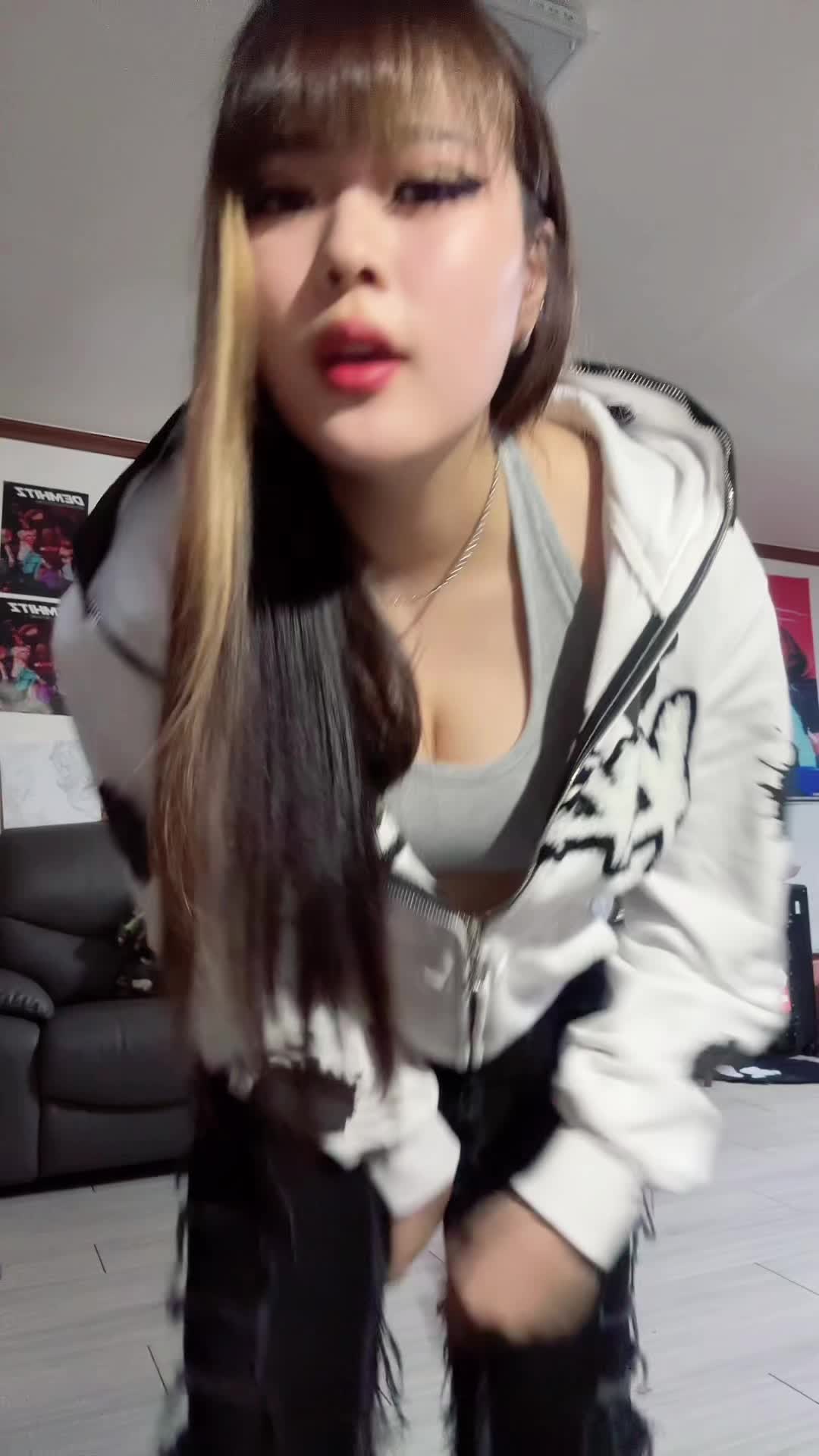 @주카다릿 Zukadalit