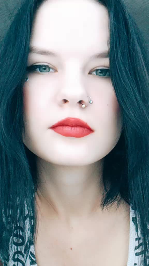 @Ðĕvøчķã ş ķãřĕ☠️