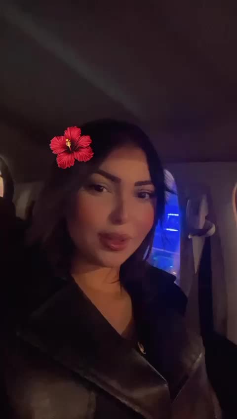 @✨🩷La bombe✨🤍